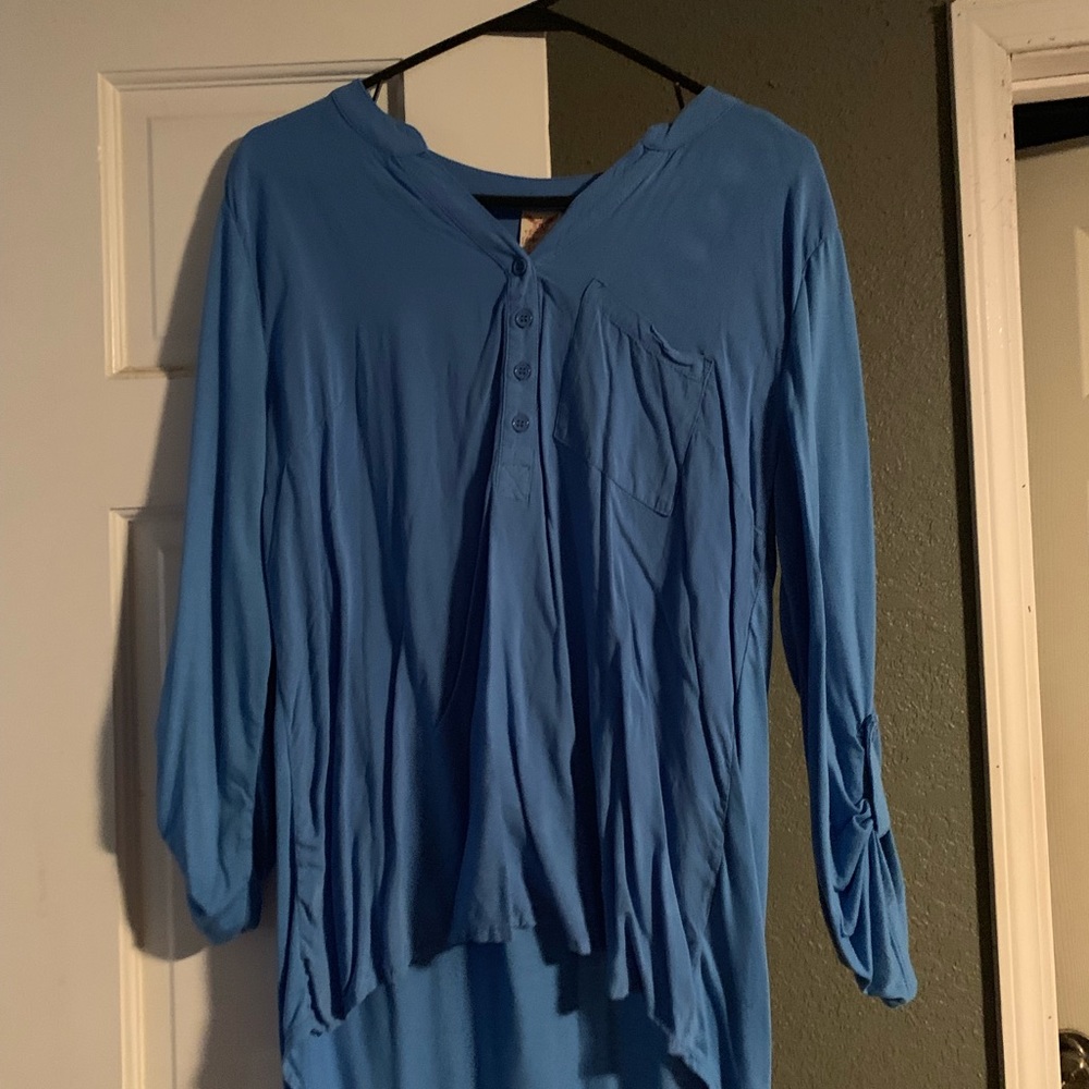 3/4 length shirt